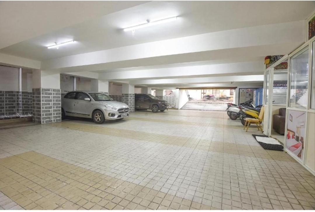 Hotel Leela Grand Inn Vijayawāda エクステリア 写真